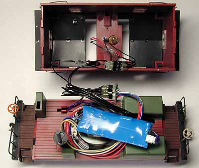 �ǥ�����������