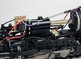 接点のフォトカップラ