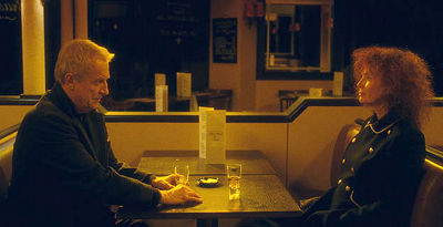 「風にそよぐ草」